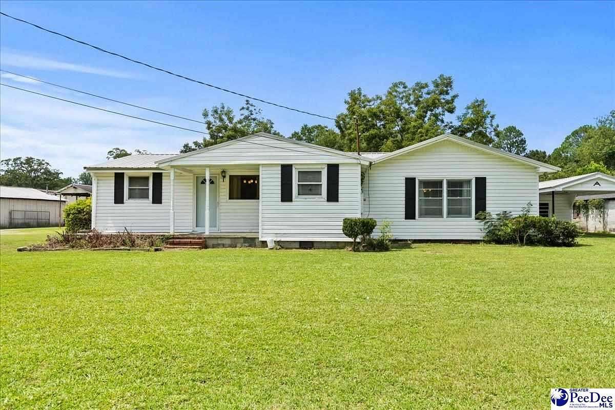 4 Acres of Land with Home for Sale in Florence, South Carolina