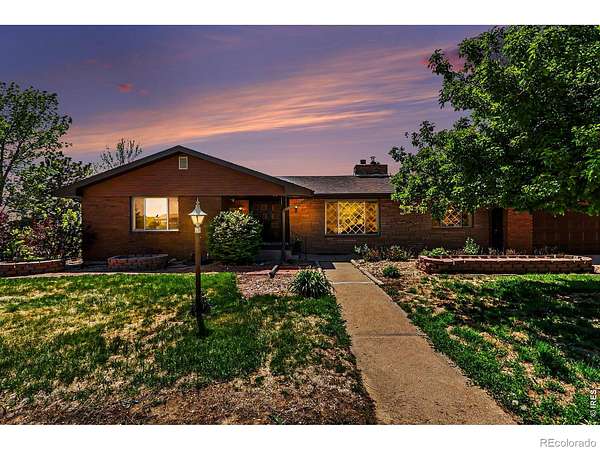 4.6 Acres of Land with Home for Sale in Greeley, Colorado