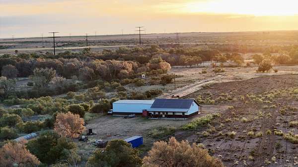 149 Acres of Land with Home for Sale in Turkey, Texas