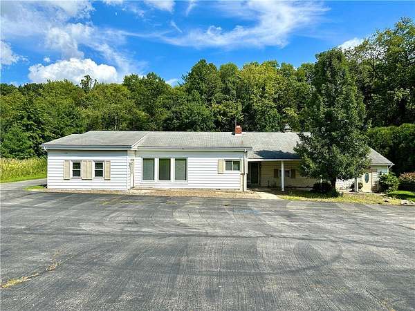 2.56 Acres of Commercial Land for Sale in New Castle, Pennsylvania