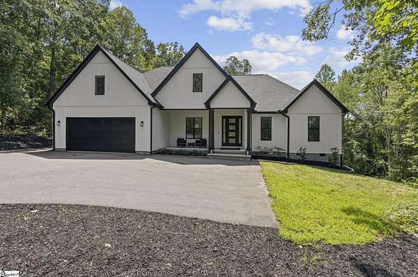 5 Acres of Land with Home for Sale in Taylors, South Carolina