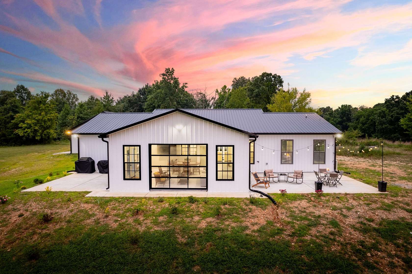 11.9 Acres of Land with Home for Sale in Cunningham, Tennessee