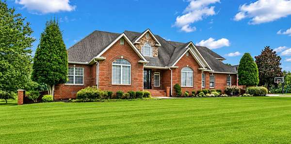 2 Acres of Land with Home for Sale in Clarksville, Tennessee