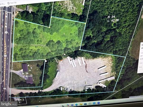 2.5 Acres of Commercial Land for Lease in Columbus, New Jersey