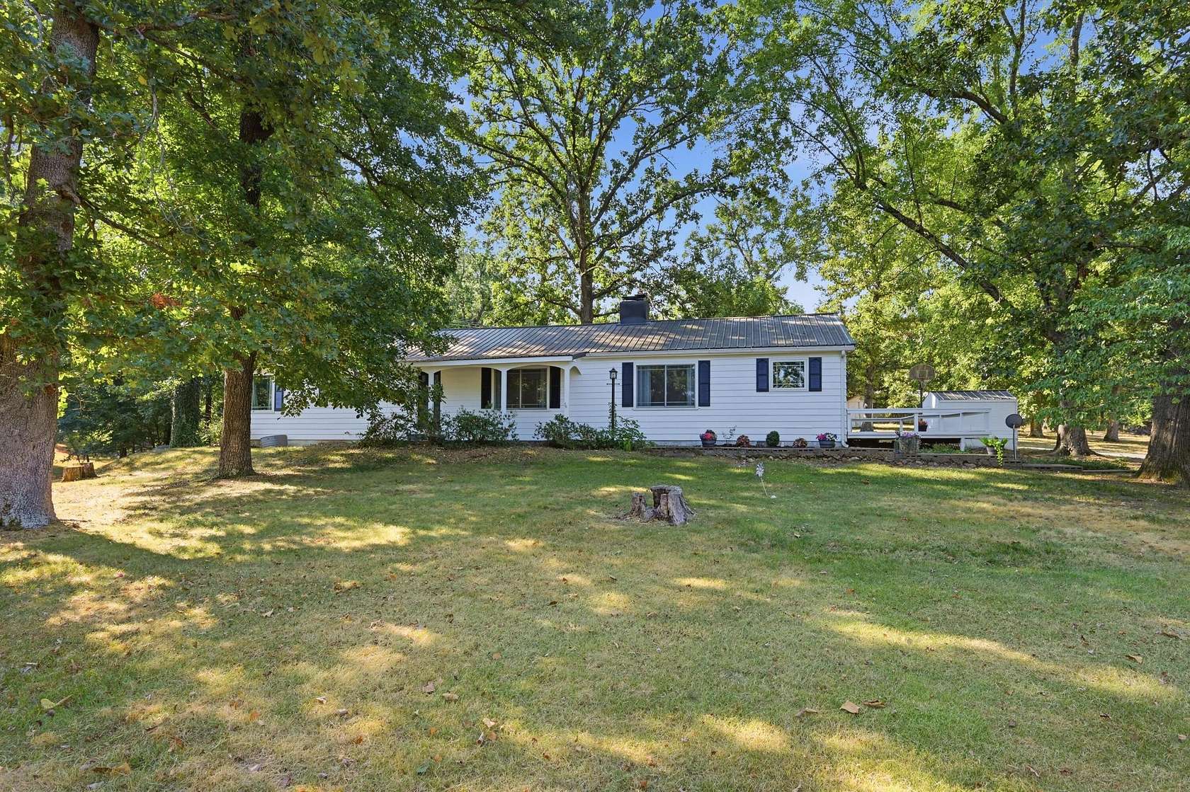 1.5 Acres of Land with Home for Sale in Neosho, Missouri