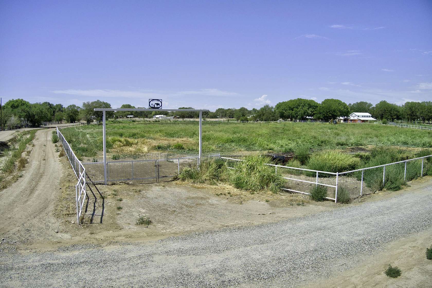 2.42 Acres of Residential Land for Sale in Los Lunas, New Mexico