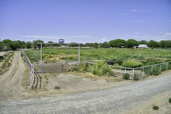 2.42 Acres of Residential Land for Sale in Los Lunas, New Mexico