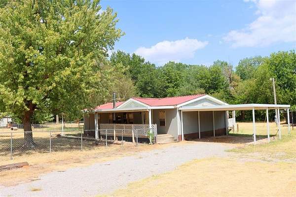 2.87 Acres of Land with Home for Sale in Tuttle, Oklahoma