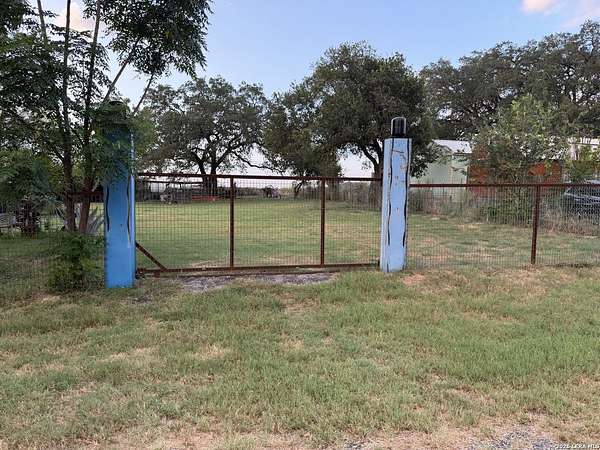 0.27 Acres of Residential Land for Sale in Poteet, Texas