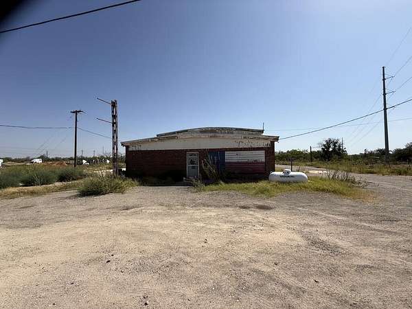 2 Acres of Residential Land for Sale in Big Spring, Texas