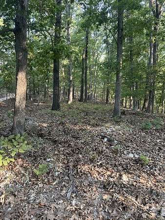 8 Acres of Residential Land for Sale in Eureka Springs, Arkansas