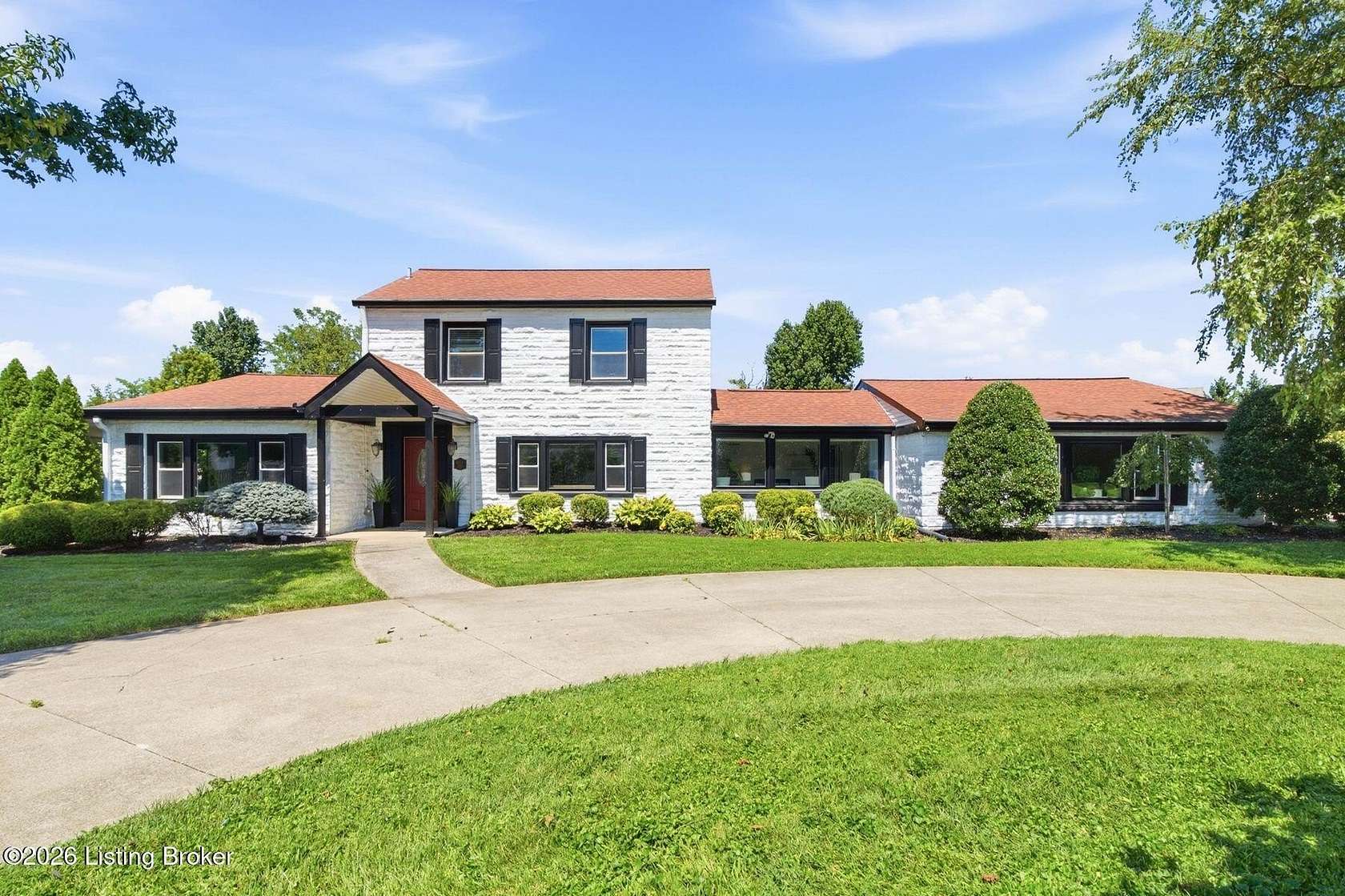2.15 Acres of Land with Home for Sale in Louisville, Kentucky