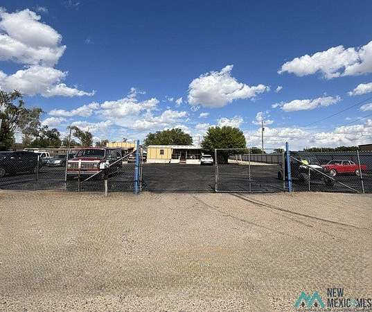 2.4 Acres of Improved Mixed-Use Land for Sale in Roswell, New Mexico