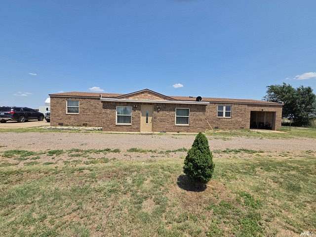 10 Acres of Land with Home for Sale in Clovis, New Mexico