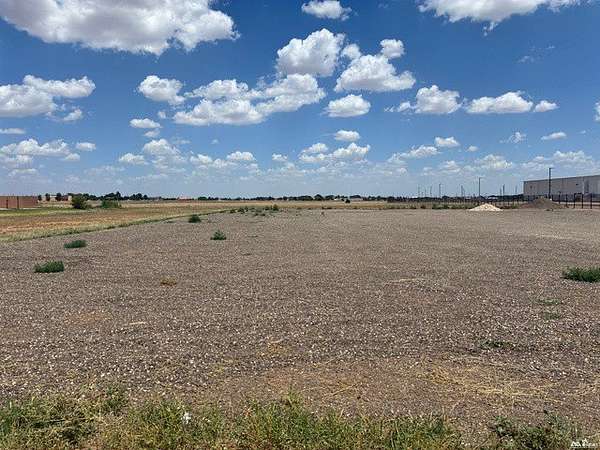 2 Acres of Commercial Land for Sale in Clovis, New Mexico