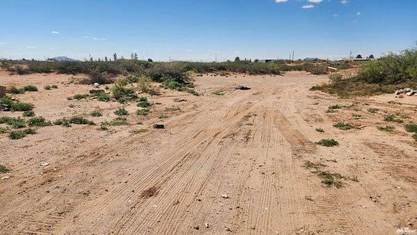 0.5 Acres of Land for Sale in Deming, New Mexico