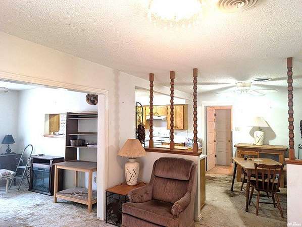 9.4 Acres of Land with Home for Sale in Portales, New Mexico