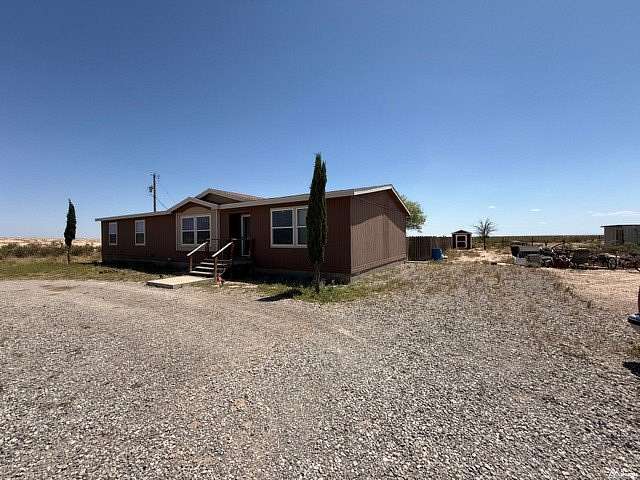4.78 Acres of Land with Home for Sale in Artesia, New Mexico