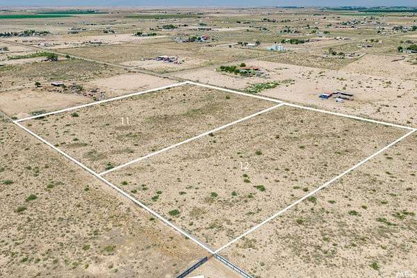 10.4 Acres of Land for Sale in Hagerman, New Mexico
