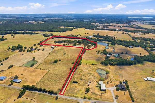 17.7 Acres of Land for Sale in Bells, Texas