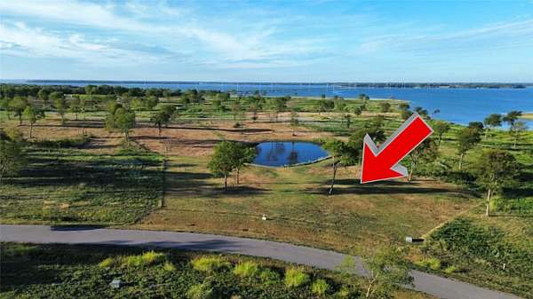 1.13 Acres of Residential Land for Sale in Kerens, Texas