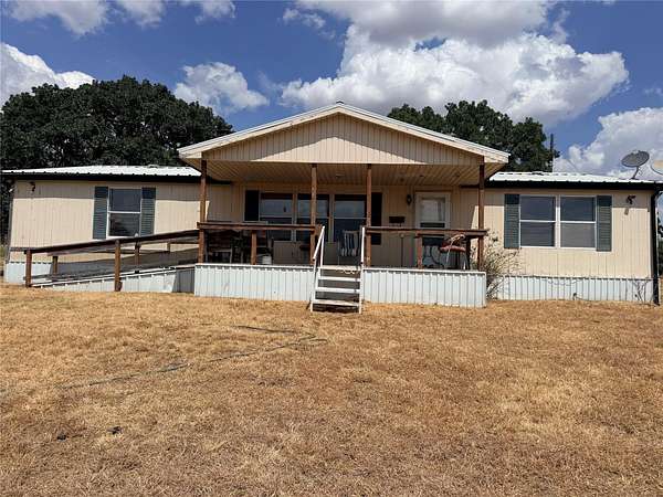 29.1 Acres of Land with Home for Sale in Bowie, Texas