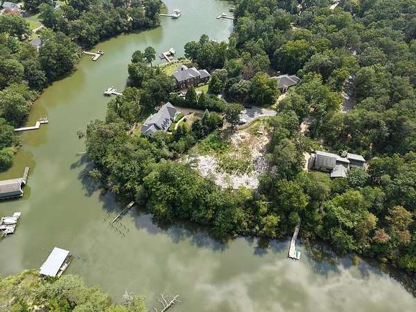 0.9 Acres of Residential Land for Sale in Irvington, Virginia