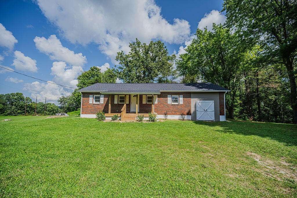 5.8 Acres of Land with Home for Sale in Beattyville, Kentucky