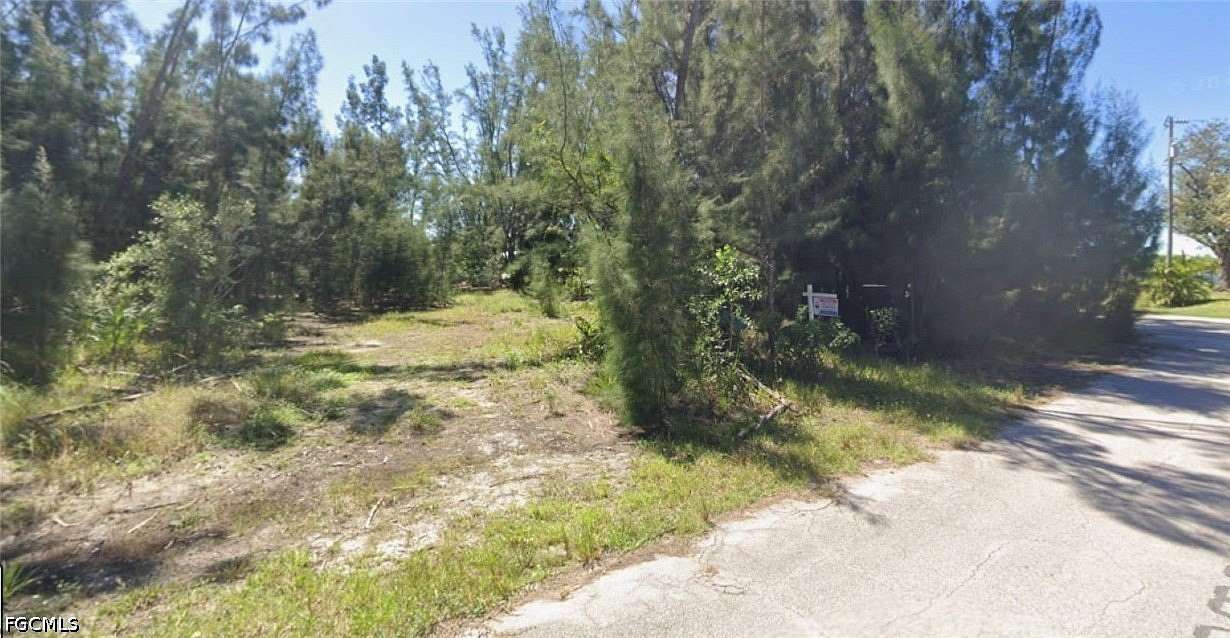 0.24 Acres of Residential Land for Sale in Cape Coral, Florida