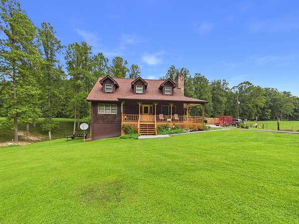 15 Acres of Land with Home for Sale in Louisa, Kentucky