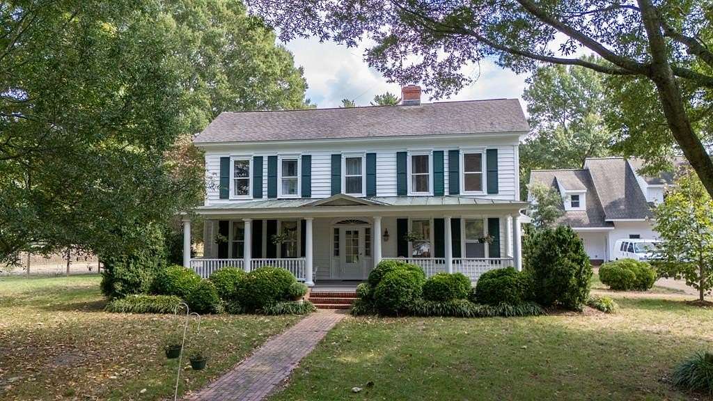18.1 Acres of Land with Home for Sale in White Stone, Virginia