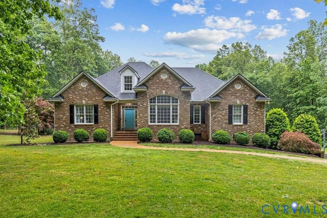 2 Acres of Land with Home for Sale in Powhatan, Virginia
