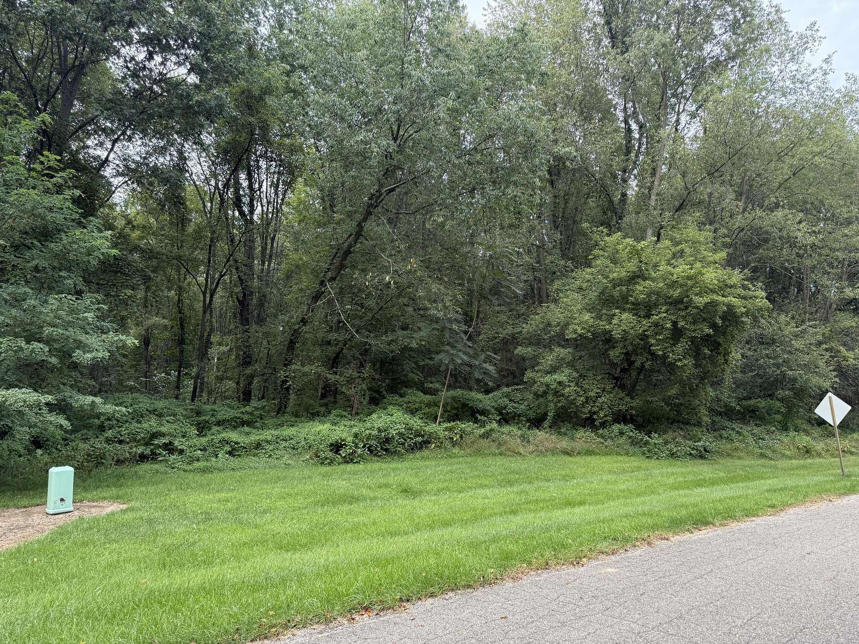 0.98 Acres of Land for Sale in Parma, Michigan