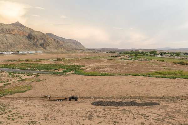 1.12 Acres of Residential Land for Sale in Hurricane, Utah