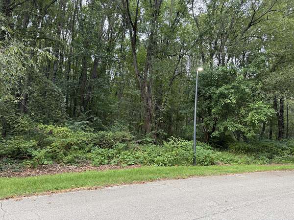 0.99 Acres of Land for Sale in Parma, Michigan