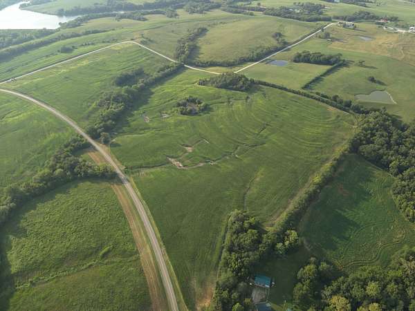 71 Acres of Land for Sale in Ridgeway, Missouri