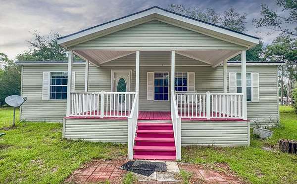 2 Acres of Land with Home for Sale in Jennings, Florida