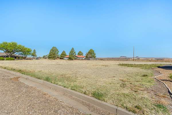0.5 Acres of Residential Land for Auction in Clayton, New Mexico