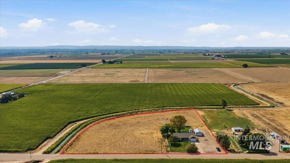 4.42 Acres of Land with Home for Sale in Caldwell, Idaho
