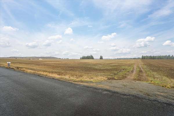 10 Acres of Mixed-Use Land for Sale in Medical Lake, Washington