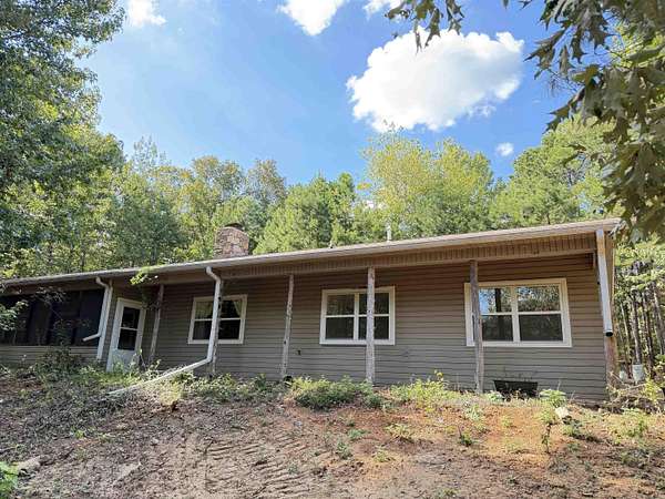 20 Acres of Recreational Land with Home for Sale in Clinton, Arkansas