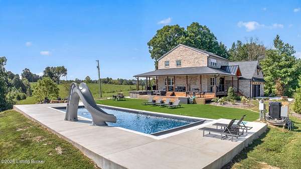 7 Acres of Land with Home for Sale in Bloomfield, Kentucky