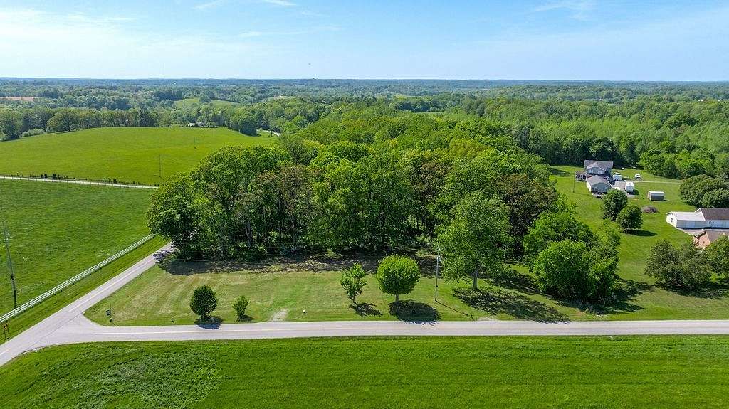 1.53 Acres of Residential Land for Sale in Portland, Tennessee