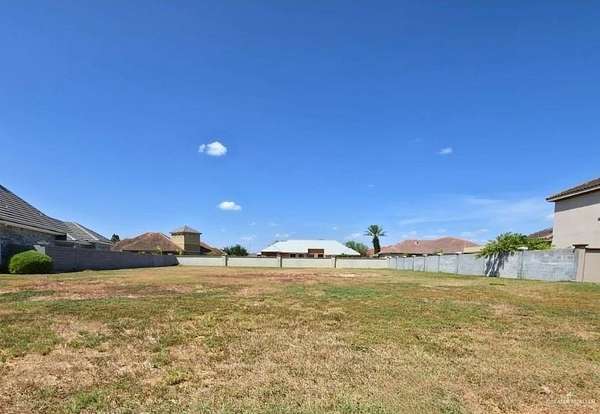 0.5 Acres of Residential Land for Sale in McAllen, Texas
