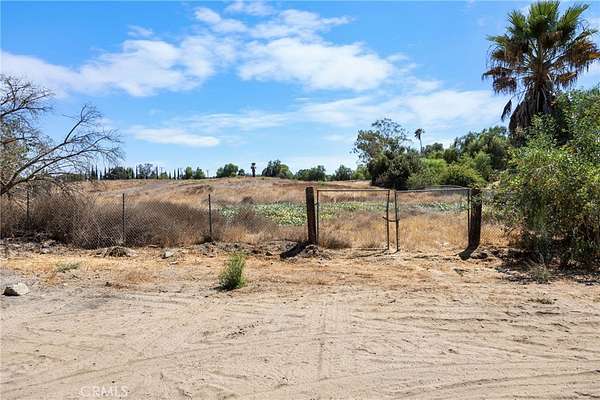 5 Acres of Residential Land for Sale in Lake Mathews, California