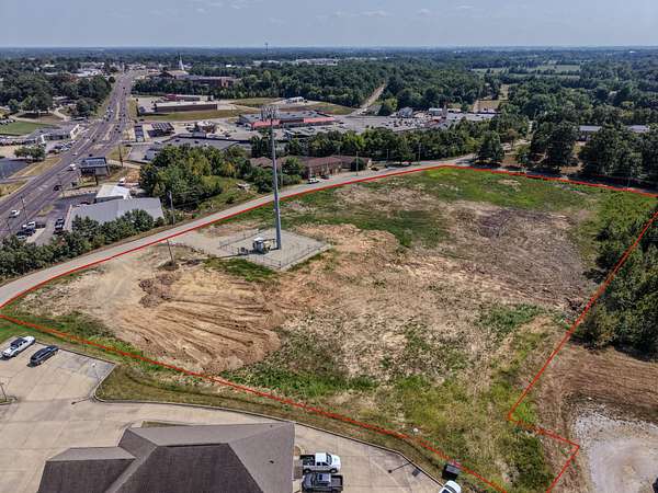 3.5 Acres of Mixed-Use Land for Sale in Poplar Bluff, Missouri