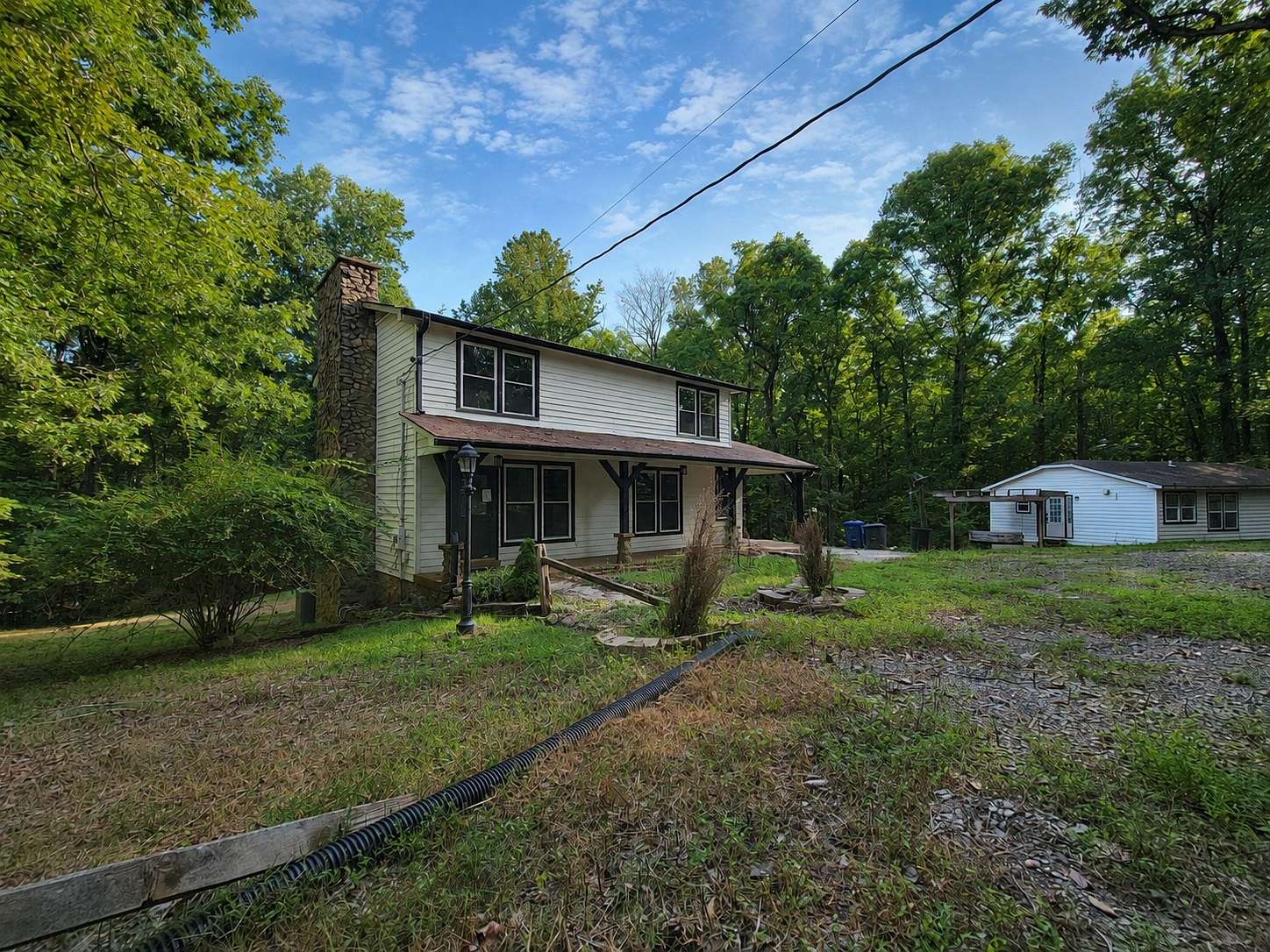 5 Acres of Land with Home for Sale in Dickson, Tennessee