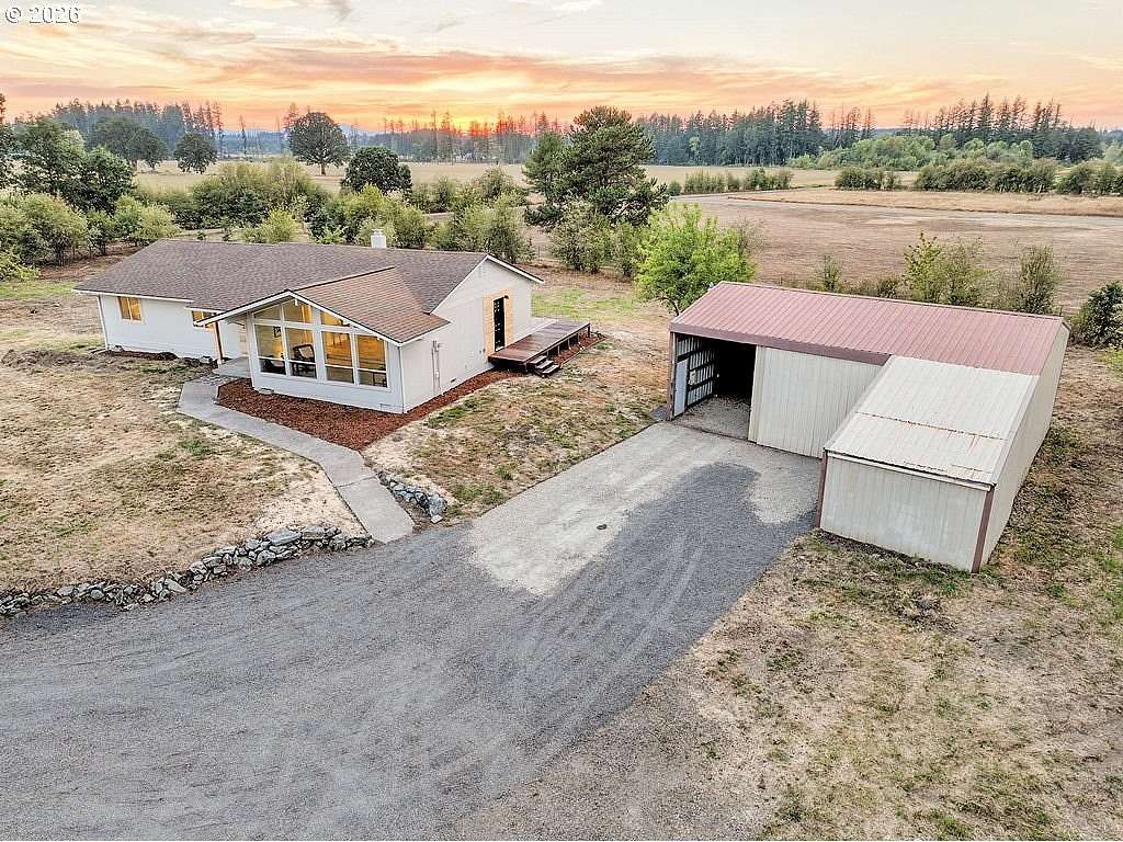 2.2 Acres of Land with Home for Sale in Toledo, Washington
