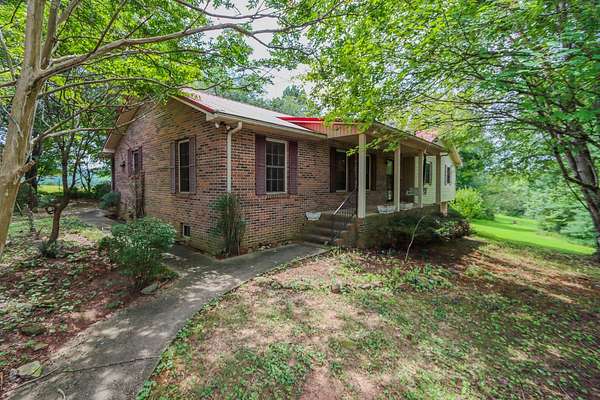 19.8 Acres of Land with Home for Auction in Cookeville, Tennessee