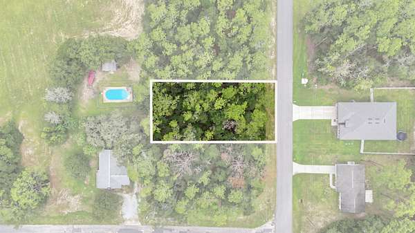0.27 Acres of Residential Land for Sale in Dunnellon, Florida